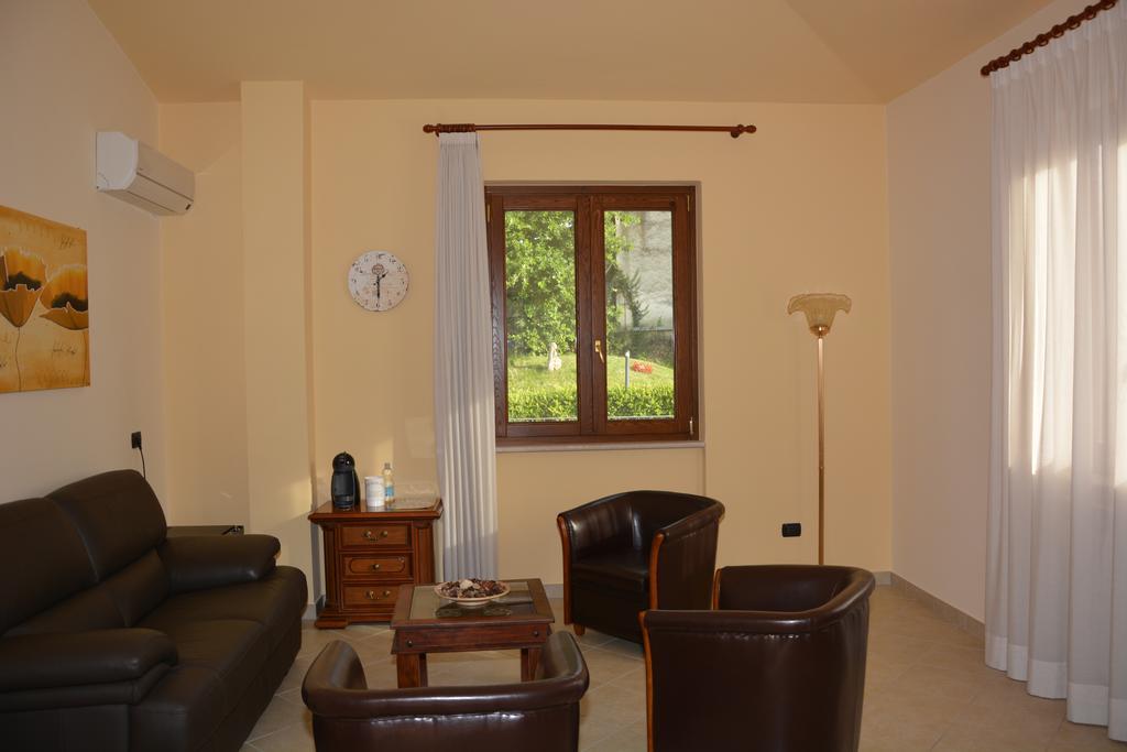 Pinus Rooms Benewent Zewnętrze zdjęcie