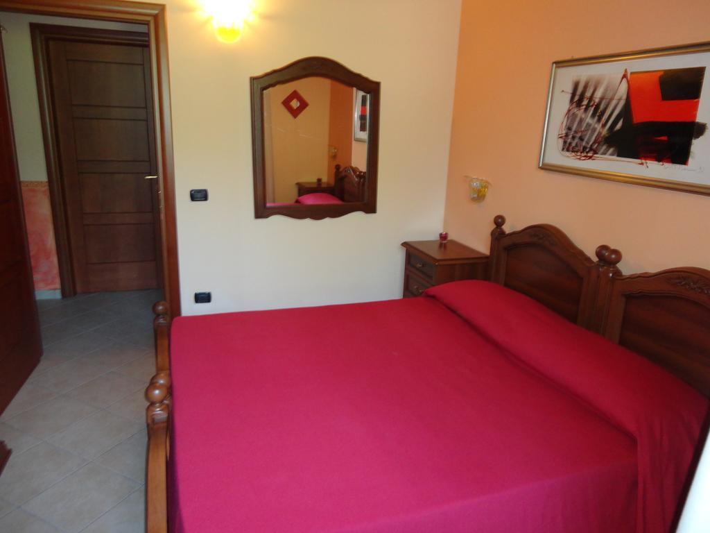 Pinus Rooms Benewent Pokój zdjęcie